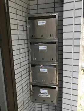 アセットデザインビルの外観