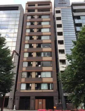 フォーチュンコート新宿御苑の外観