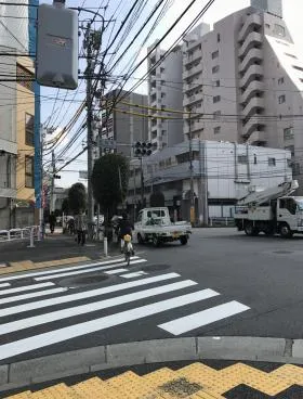 アイランドビルの外観