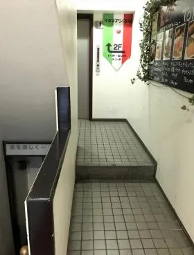 メインロードビルの外観