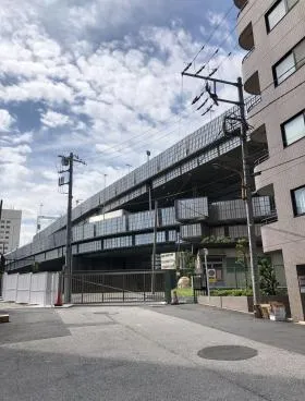 三京ビルの外観