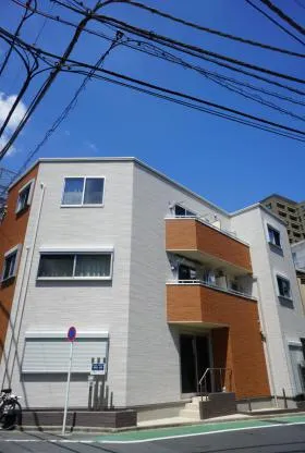 モンテクラーロビルの外観