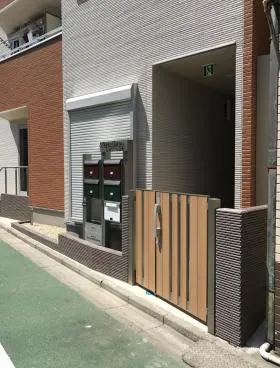 モンテクラーロビルの外観