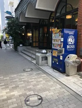 ベイサイドビルの外観