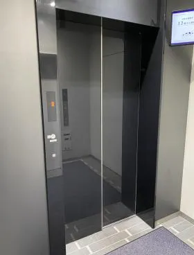 BUREX FIVEの外観