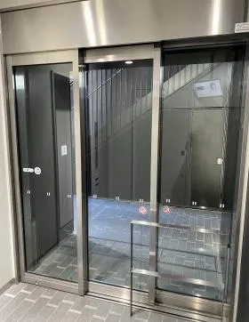 BUREX FIVEの外観