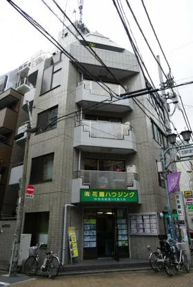 山文ビルの外観
