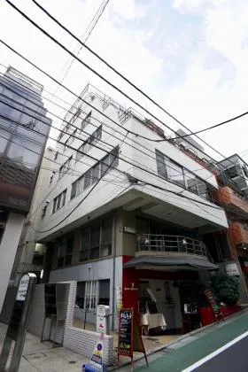 第1村島ビルの外観