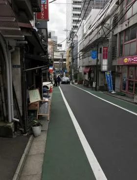 第1村島ビルの外観