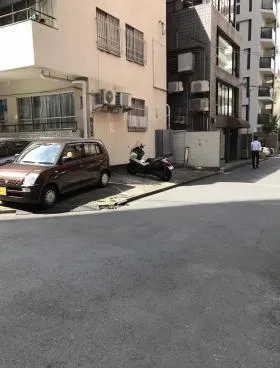 シャルマン赤坂ビルの外観