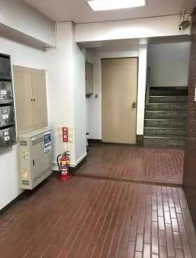 ドエル白金ビルの外観