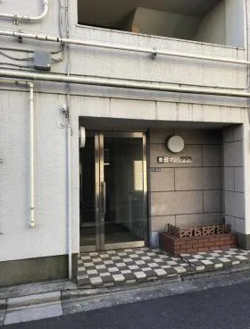 豊田マンションビルの外観