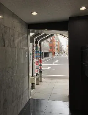 楽途ビルの外観