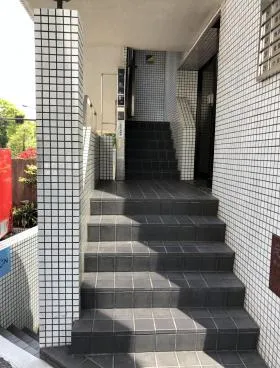 中田ビルの外観