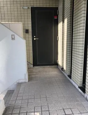 プレシャスビルの外観