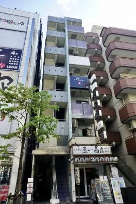 ビックストーンビルの外観