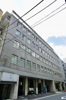 原島第三ビルの外観