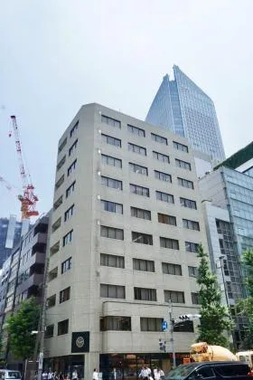 虎の門センタービルディングの外観