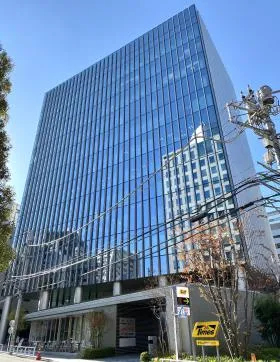 恵比寿ファーストスクエアの外観