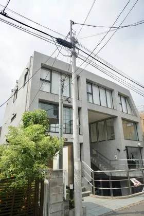 表参道OSAKI SQUAERビルの外観