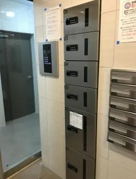 コスモグレイス新宿の外観