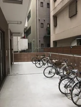 コスモグレイス新宿の外観