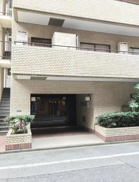 グローリア平河町ビルの外観