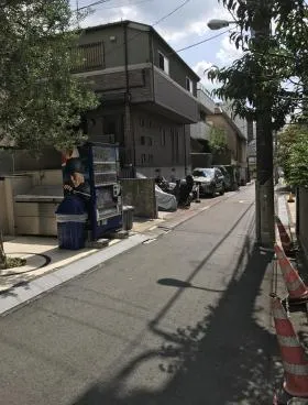 PELANGI神宮ビルの外観