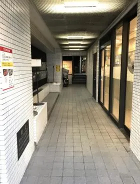 山崎ビルの外観