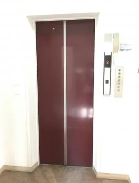 東京ライフビルの外観