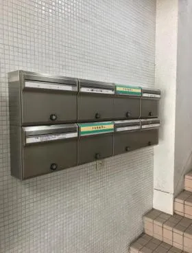 東京ライフビルの外観