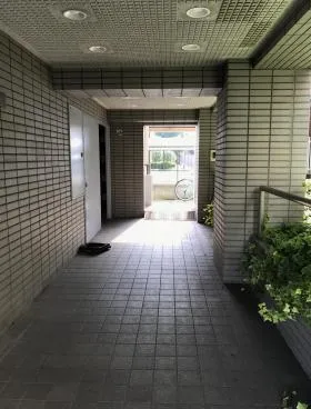 金沢東砂ビルの外観
