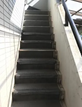 金沢東砂ビルの外観