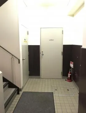 箪笥町SKビルの外観