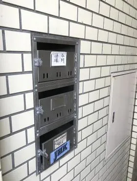 篠塚ビルの外観