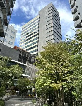 G-BASE田町の外観