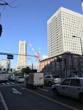 A-PLACE馬車道の外観