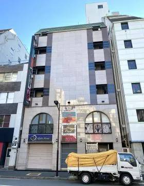 麗佳ビルの外観