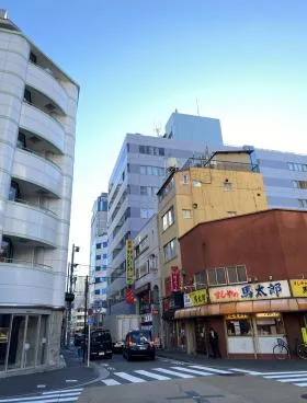 麗佳ビルの外観
