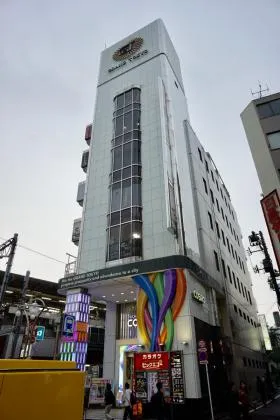 高田馬場グランド東京ビルの外観