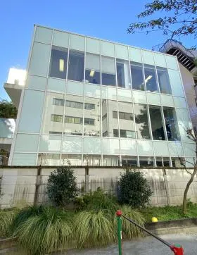 JLBグランエクリュ表参道ビルの外観
