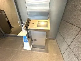 PMO新宿御苑前ビルの外観