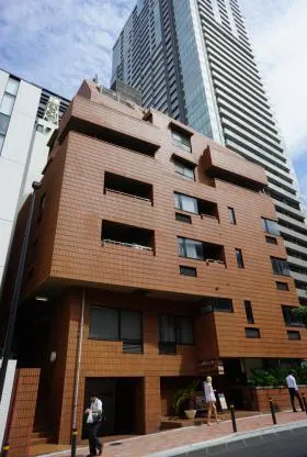 タウンハウス赤坂の外観