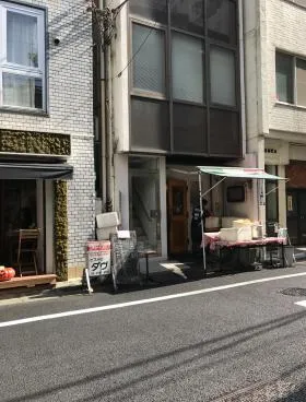 パーク虎の門ビルの外観