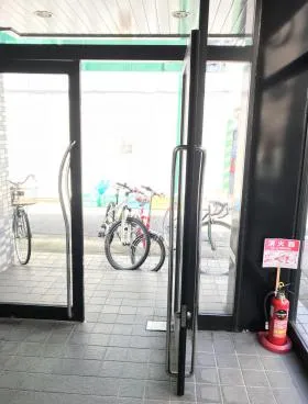 アネックスTビルの外観