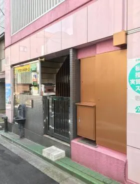KEN21ビルの外観