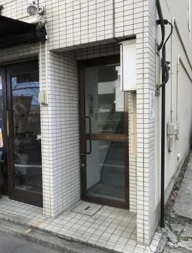 保木ビルの外観