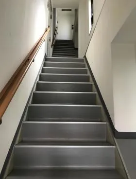 保木ビルの外観