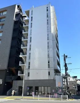 ワイズ テラス原宿ビルの外観