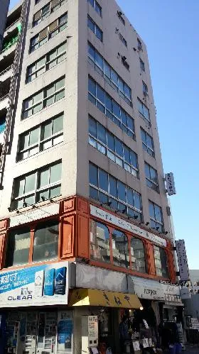 麹町共栄ビルの外観